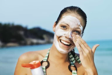 ANVISA publica manual de regularización de protectores solares 